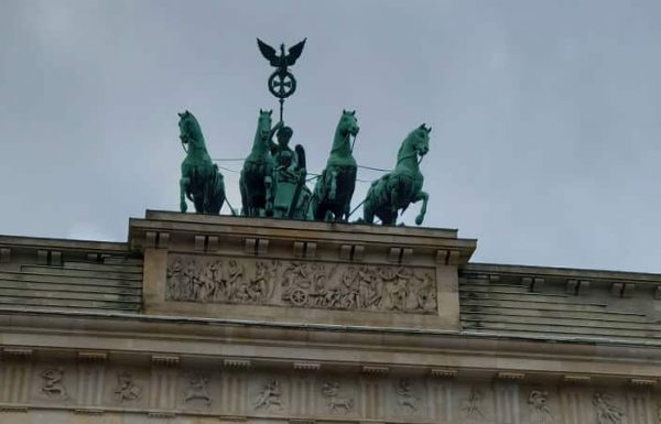 שער ברנדנבורג – שער הניצחון של ברלין